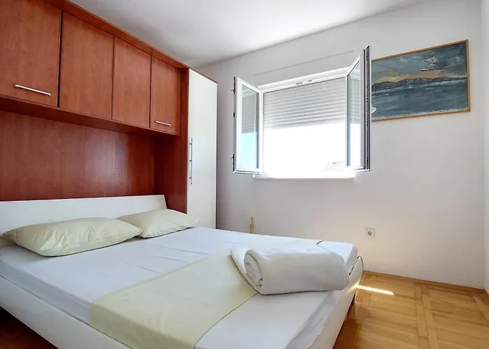 Charmy Petra With Pool Apartamento