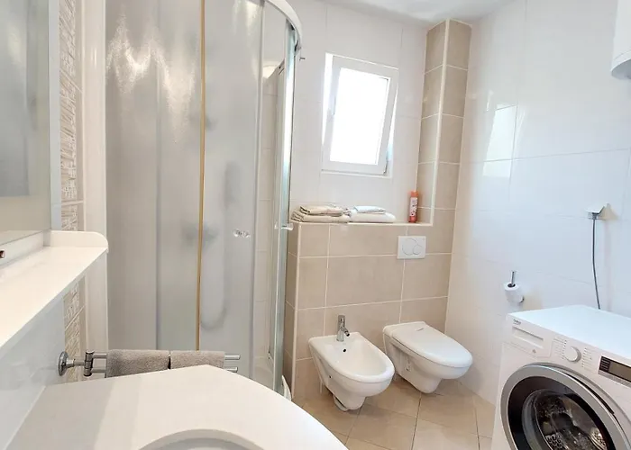 Charmy Petra With Pool Apartamento