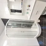 Apartment Charmy Petra With Pool Makarska