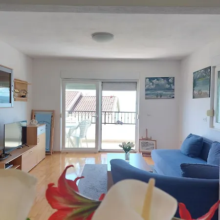 Charmy Petra With Pool Apartament *